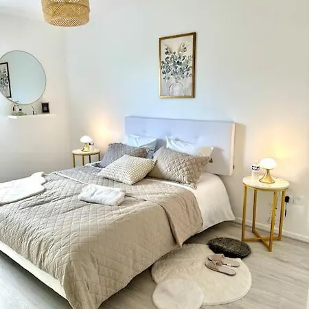 Apartamento Perle Rare « Le Cosy De Cdg » Le Blanc-Mesnil Exterior foto