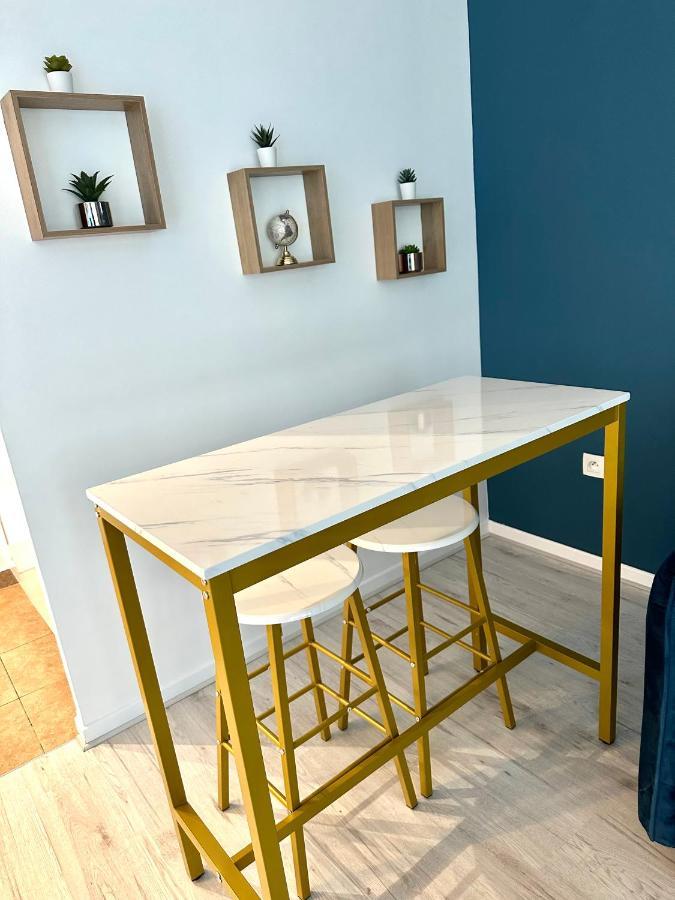 Perle Rare « le Cosy De Cdg » Appartement *